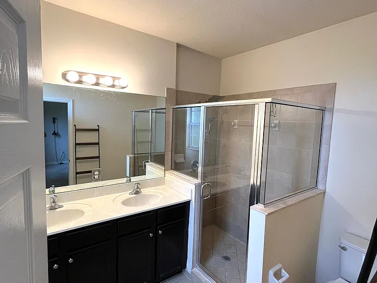 9401 SW 172nd Ave — Photo 10