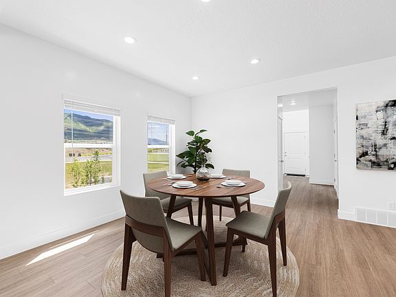 3rd image of 1503 S Deerbrook Rd W #348