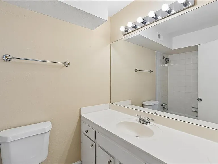 395 Pharr Rd NE #308 — Photo 12