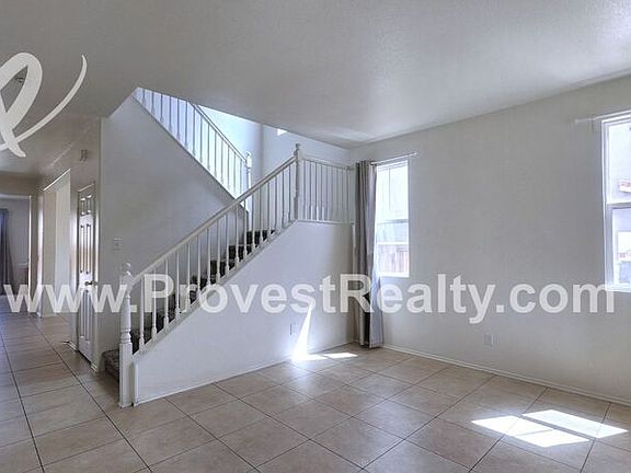 4th image of 10161 Jennifer Ave