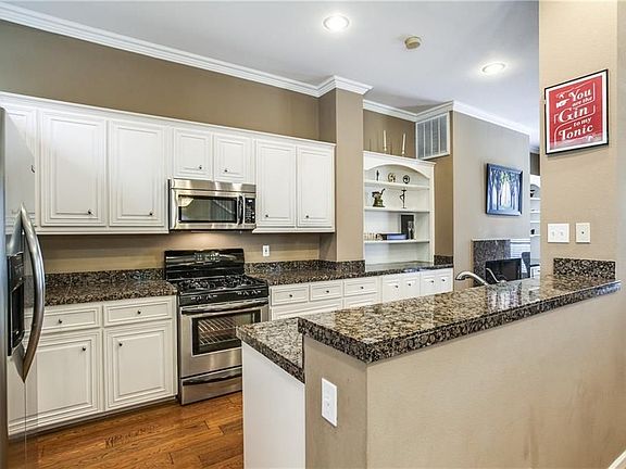 3rd image of 4339 Holland Ave APT A