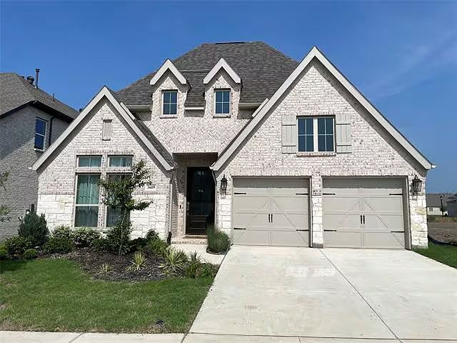 1st image of 3609 Sawtooth Ln