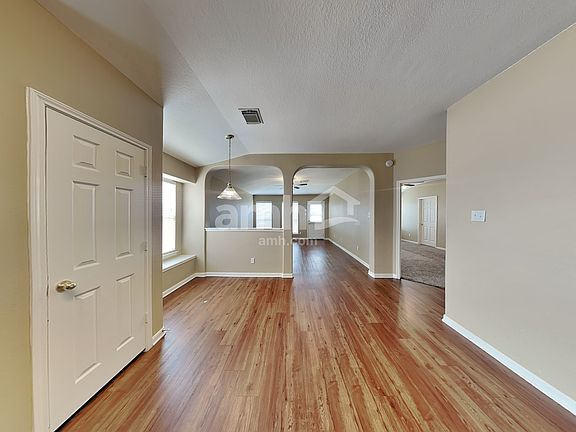 4th image of 3807 Harris Mill Dr