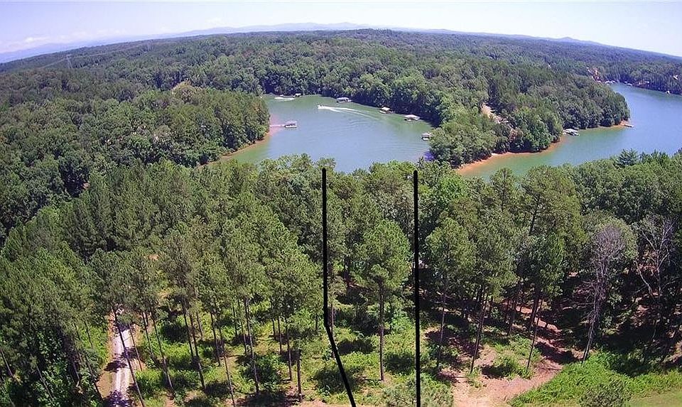 1st image of 7 Little Keowee Bay Blvd