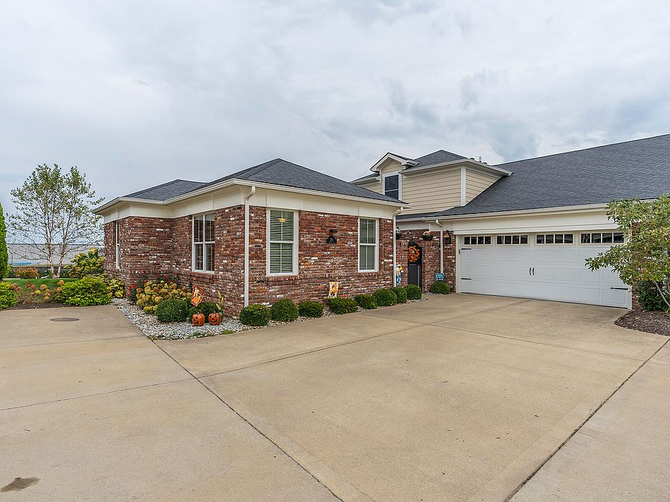 1st image of 203 Daffodil Ct