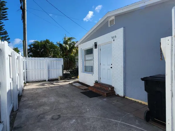 515 10th Ave N, Lake Worth, FL 33460