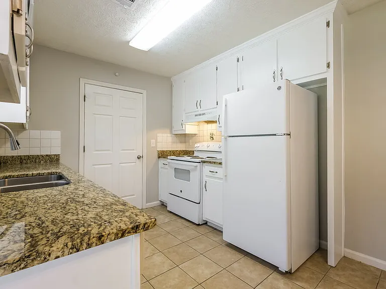 3869 Deaton Rd — Photo 8