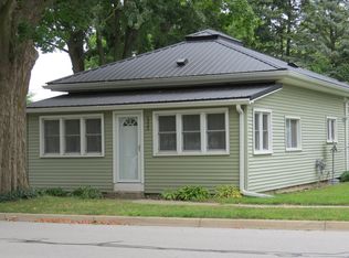 1332 4th Ave, Lake Odessa, MI 48849