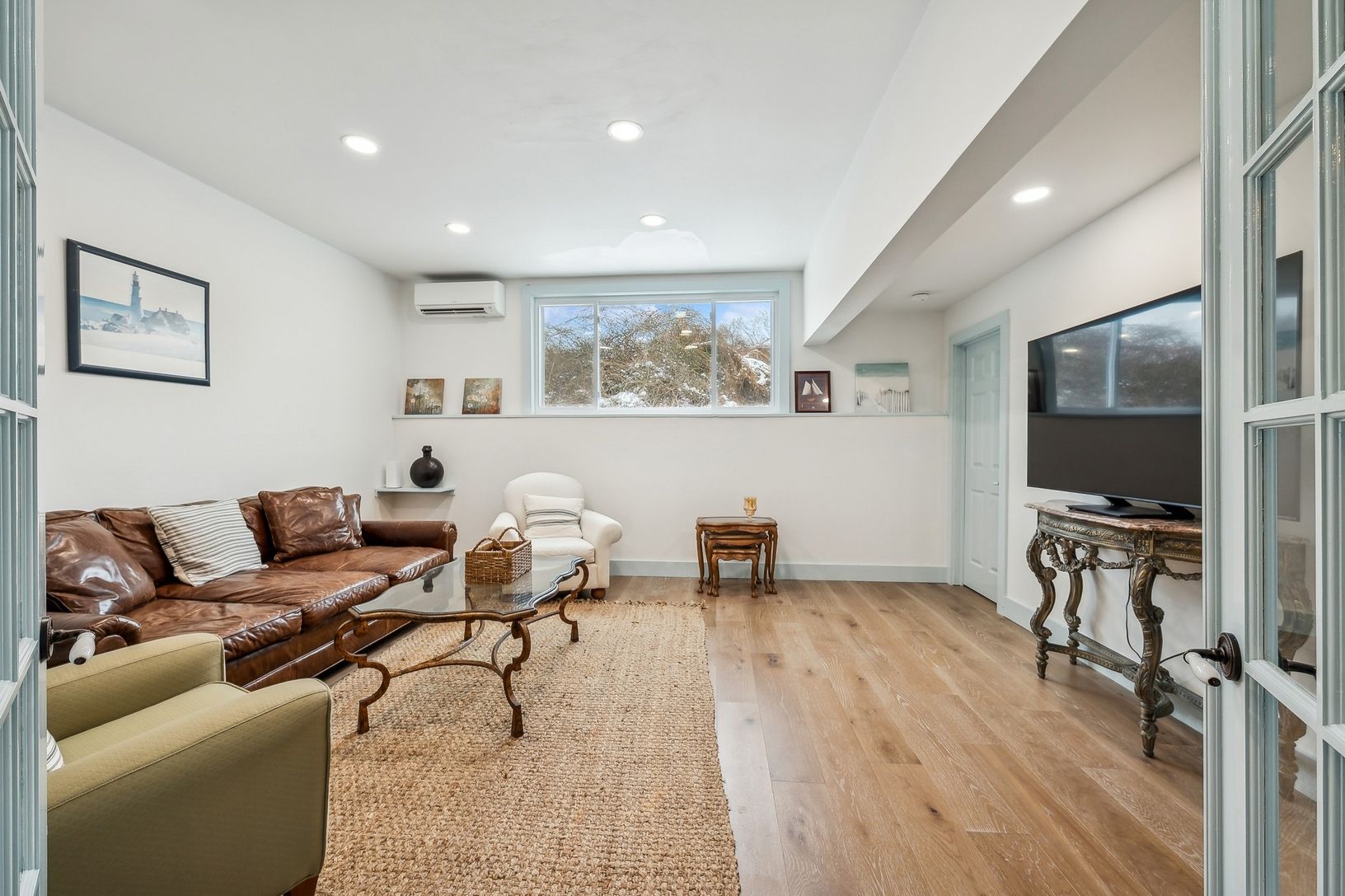  Second level living room