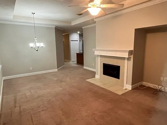 5456 Hampton Hill Cir — Photo 4