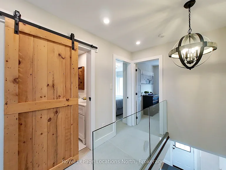 139 Lakeshore Rd E #6 — Photo 22