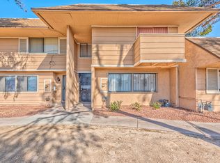 2408 Paradise Village Way, Las Vegas, NV 89120