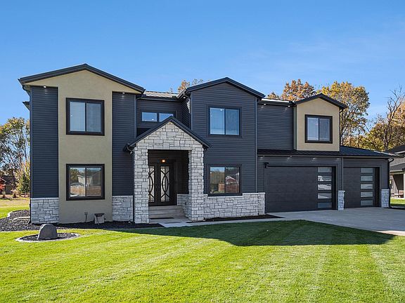 2nd image of 30474 Jaxon Dr