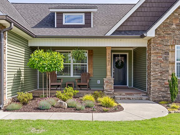 3rd image of 3401 Willow Lake Cir