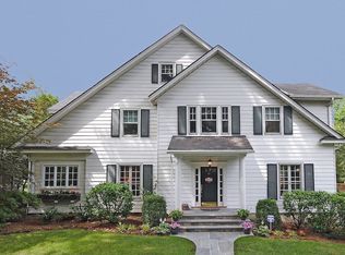 533 Highbrook Ave, Pelham, NY 10803