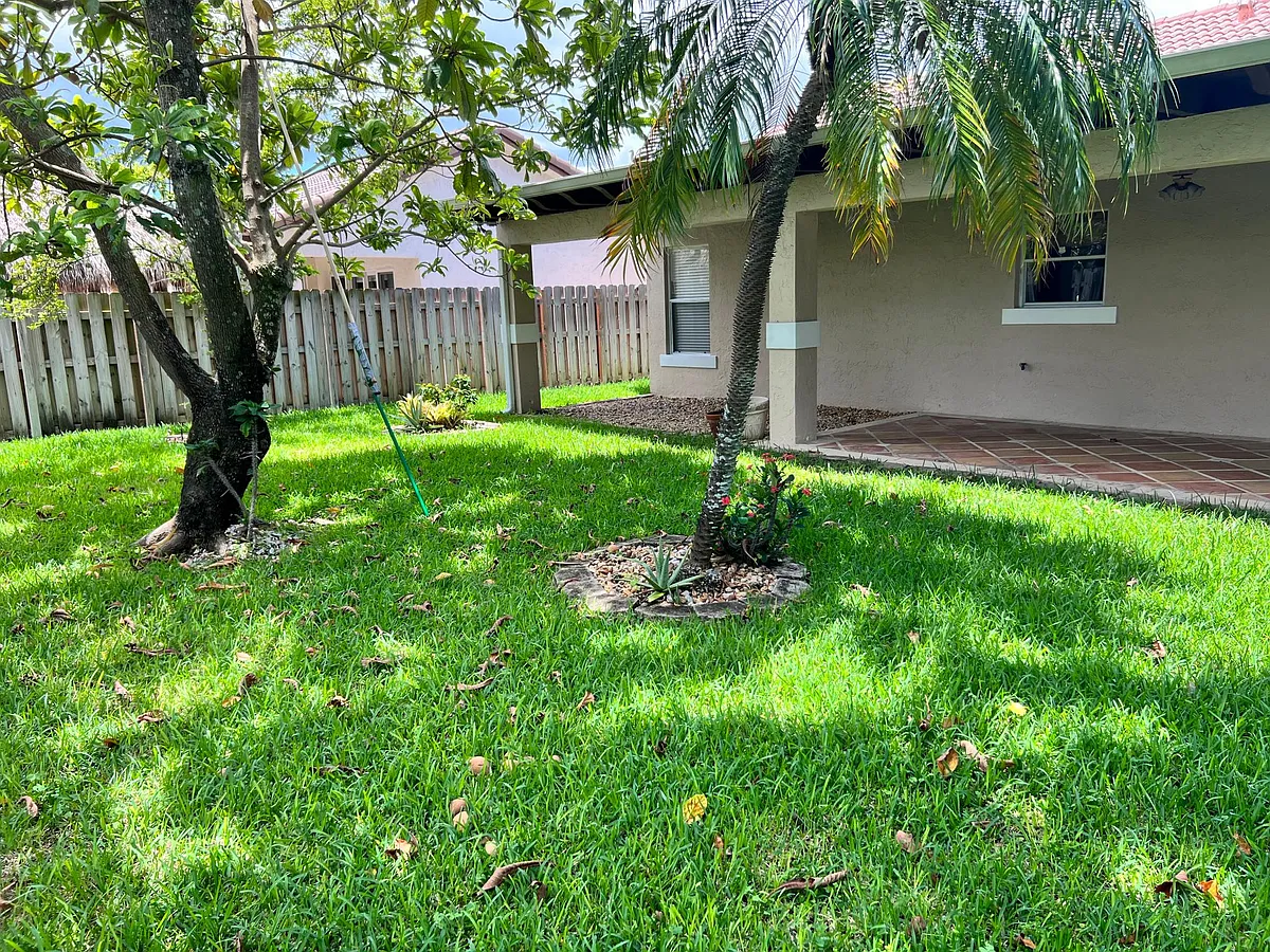 Building Photo - 14740 SW 170th Ter