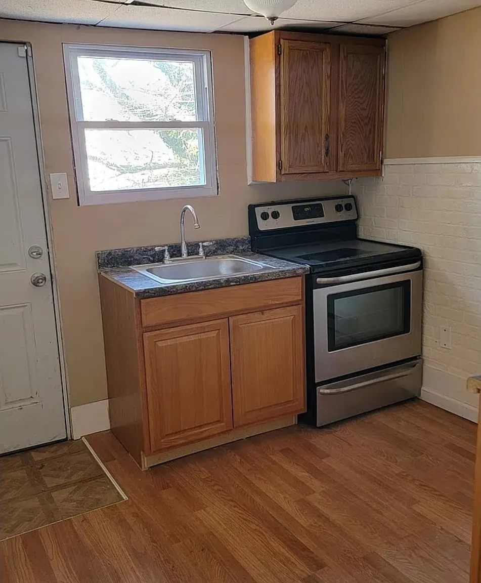 224 N 2nd — Photo 4
