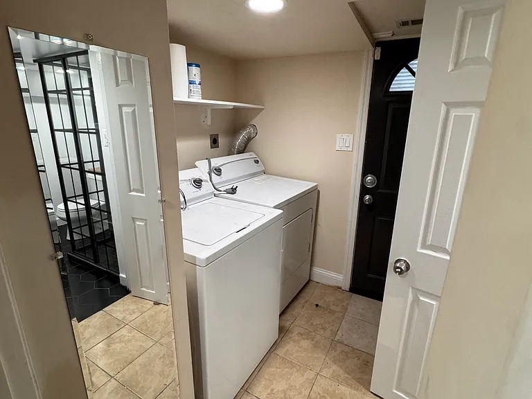 503 Columbia Rd NW #B — Photo 12