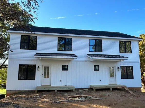 1015 Piedmont St, Bedford, VA 24523