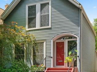 3536 N Marshfield Ave, Chicago, IL 60657
