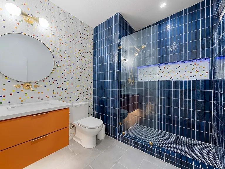 1535 Notre Dame Dr — Photo 43