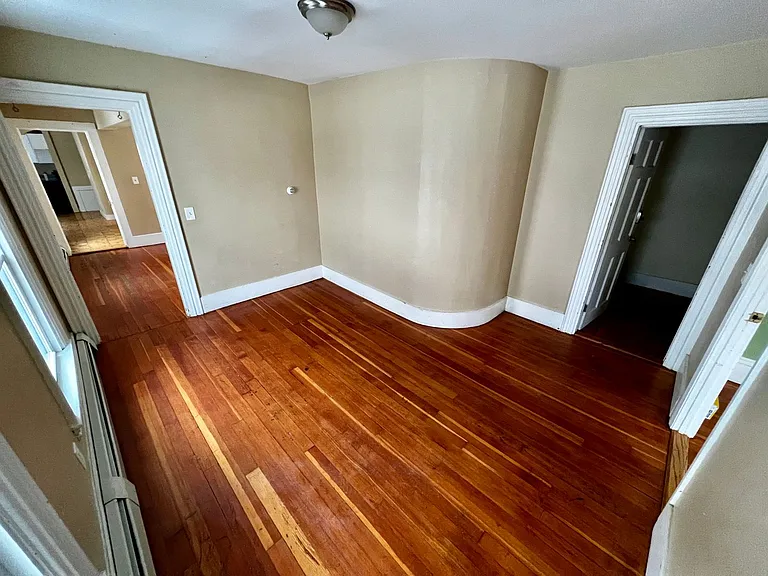 64 Bacon St — Photo 6