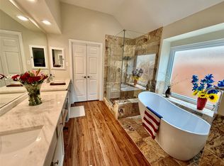 3516 Stone Creek Ct, Fort Worth, TX 76137