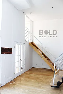 Rented by Bold New York | media 7