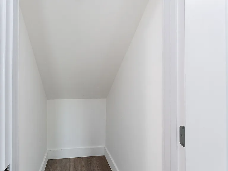 2230 Nicholson St SE #5 — Photo 11
