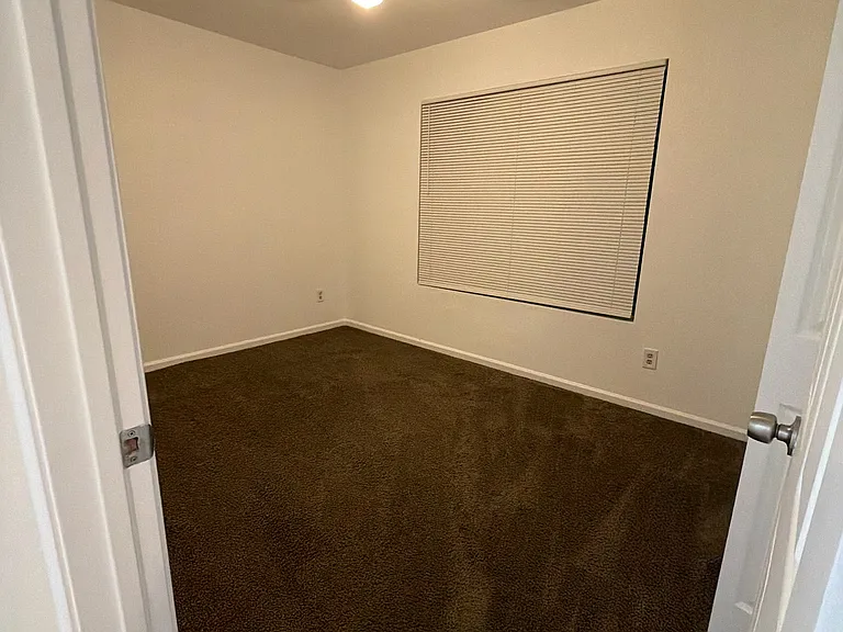 1784 S Fairway Cir — Photo 6