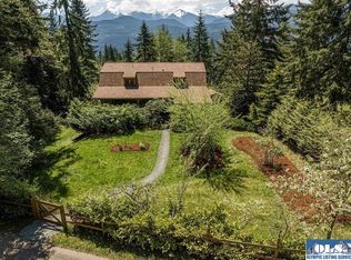 345 Lost Mountain Ln, Sequim, WA 98382