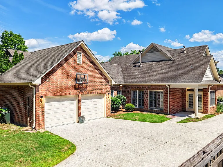 4040 Alston Way — Photo 3