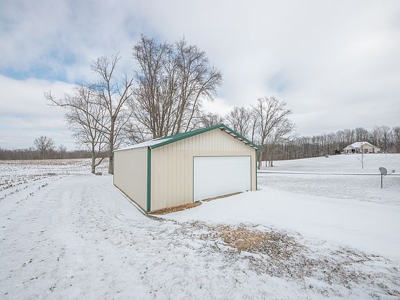 3rd image of 9280 N County Road 625 E