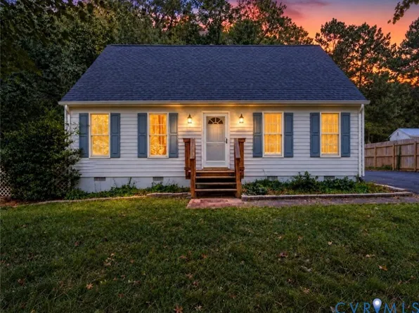 11447 Great Branch Dr, Chester, VA 23831