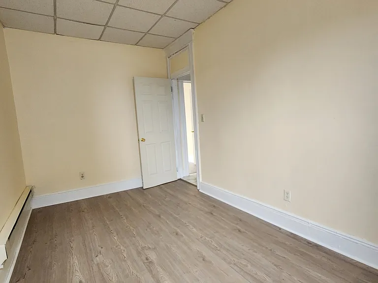 17 W 15th St #4 — Photo 15