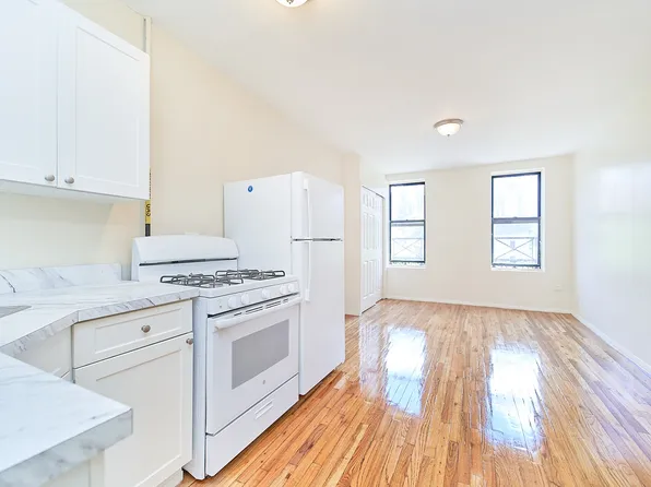 691 Tenth Avenue image 1 of 8