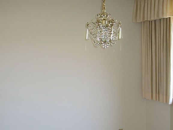 Bedrm conv't to dining rm