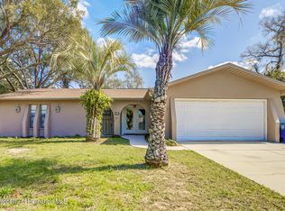 98 Shelby Ave, Spring Hill, FL 34608