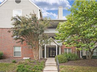 12158 Penderview Ln APT 1733, Fairfax, VA 22033