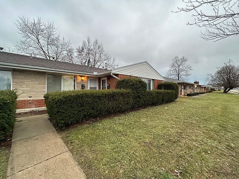 1st image of 4563 Croftshire Dr