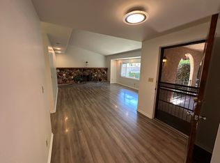 1040 Walnut Ave, Redlands, CA 92373