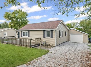 1910 Adams St, Tilton, IL 61833