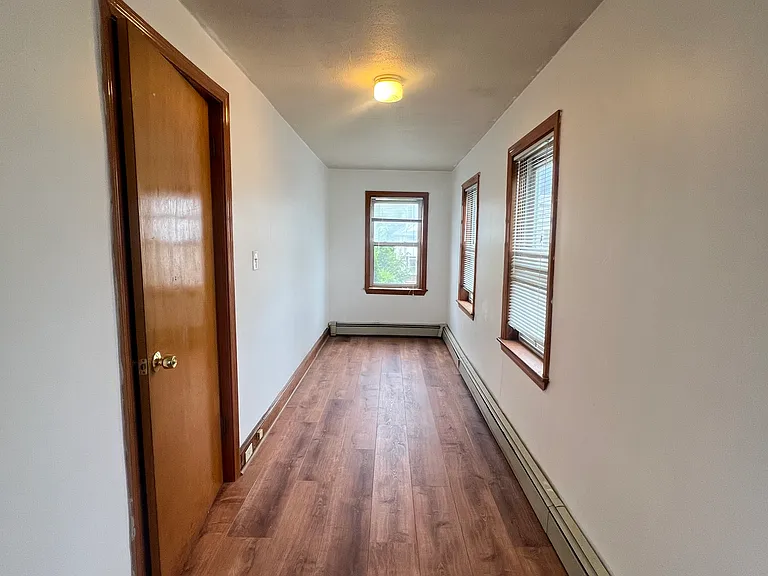 4 Boston Ave #6 — Photo 30