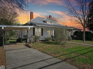 2140 N Broad St, Commerce, GA 30529