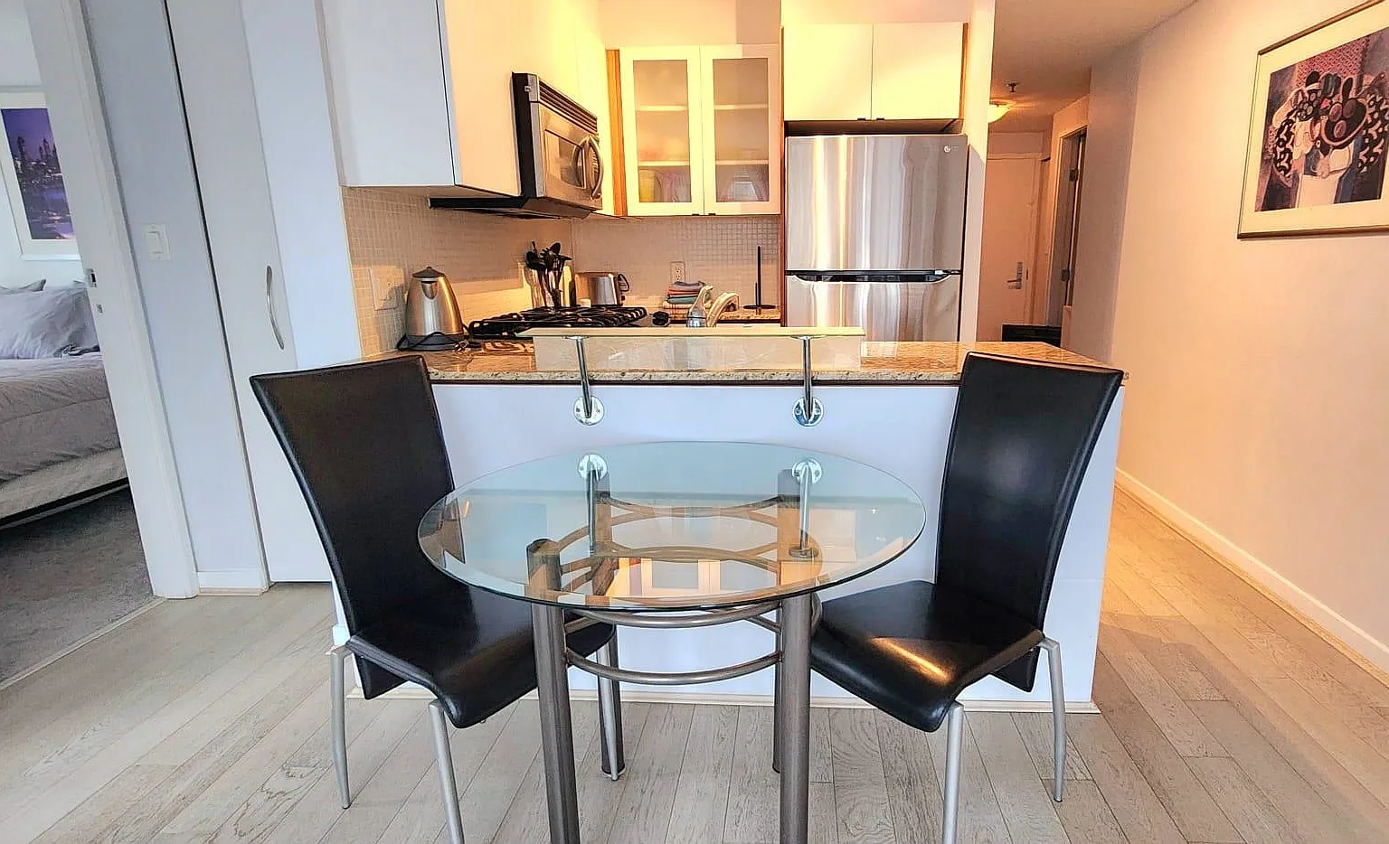 1 bed, 660 sqft, $2,650 — Photo 3