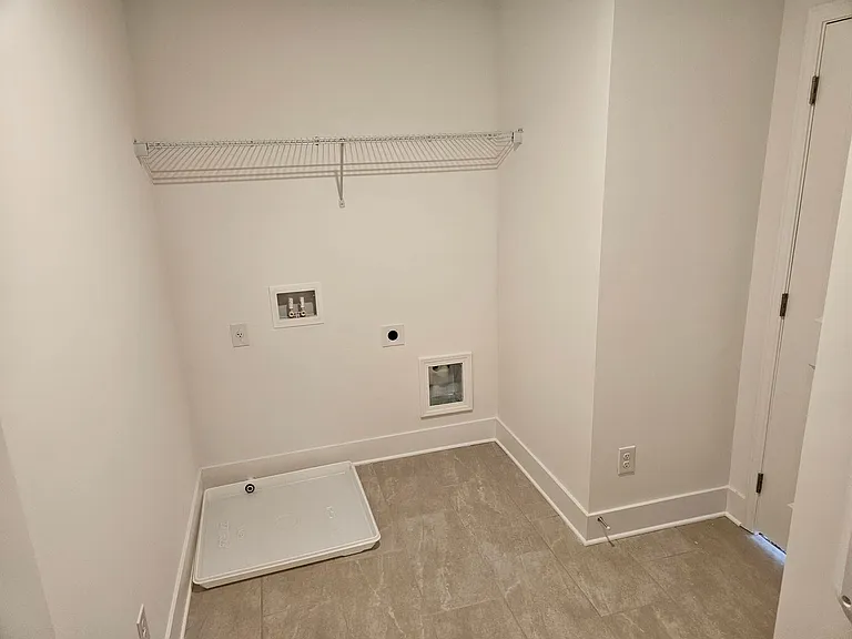 97 Andalusa Ct — Photo 30