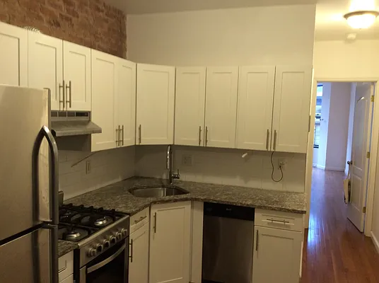 Rented by Peter Jacob, LREB | media 14