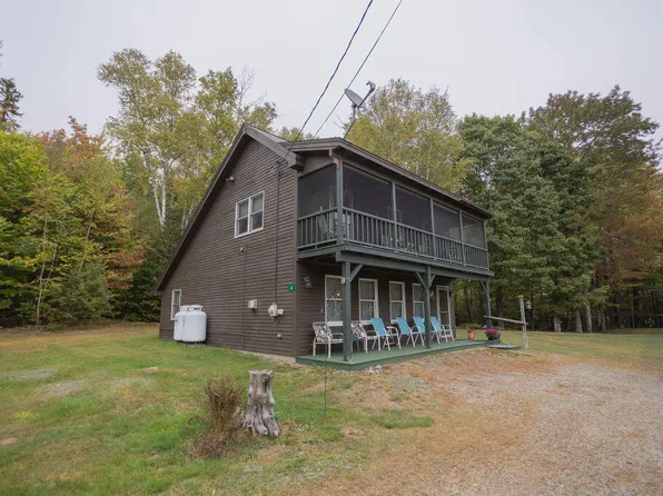 4 Cousineaus Tory Hill Heights, Phillips, ME 04966
