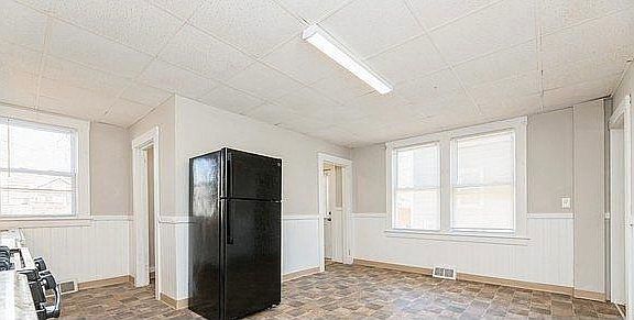 4th image of 117 Cooper Hill St #1