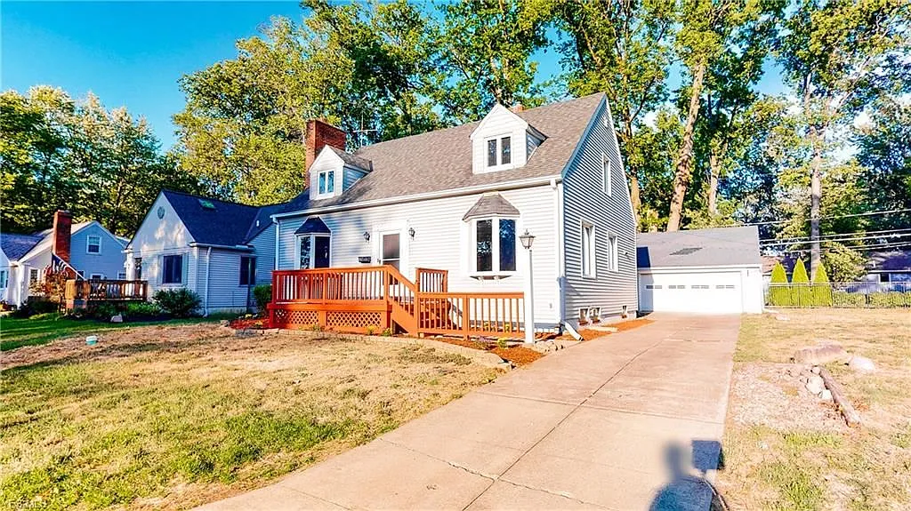 203 Sunset Rd photo 1
